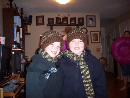 Ben and Dylan in matching hats and scarfs knitted by Michelle!