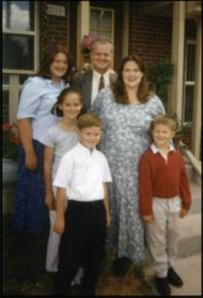 Hatch Family: Seven months pregnant with Benjamin in 2002